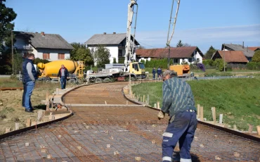 4 Betoniranje šetnice uz Lonju - Javor Bojan Leš - Ivanić-Grad